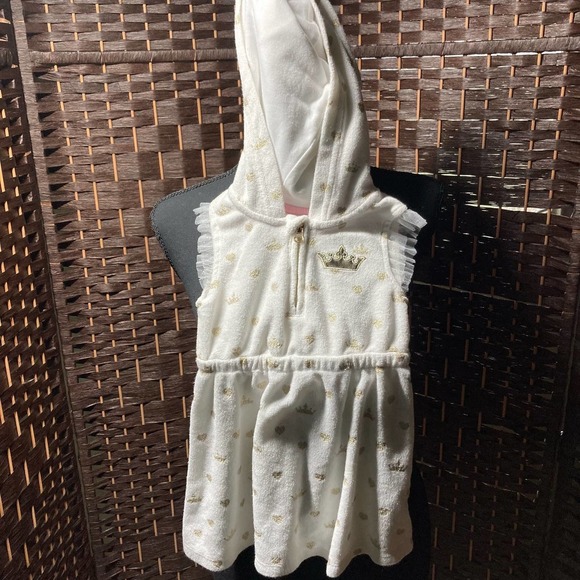 Disney Size 2T White and Gold Terry Cloth Beach Cover Up. Pre-Owned - Picture 1 of 7